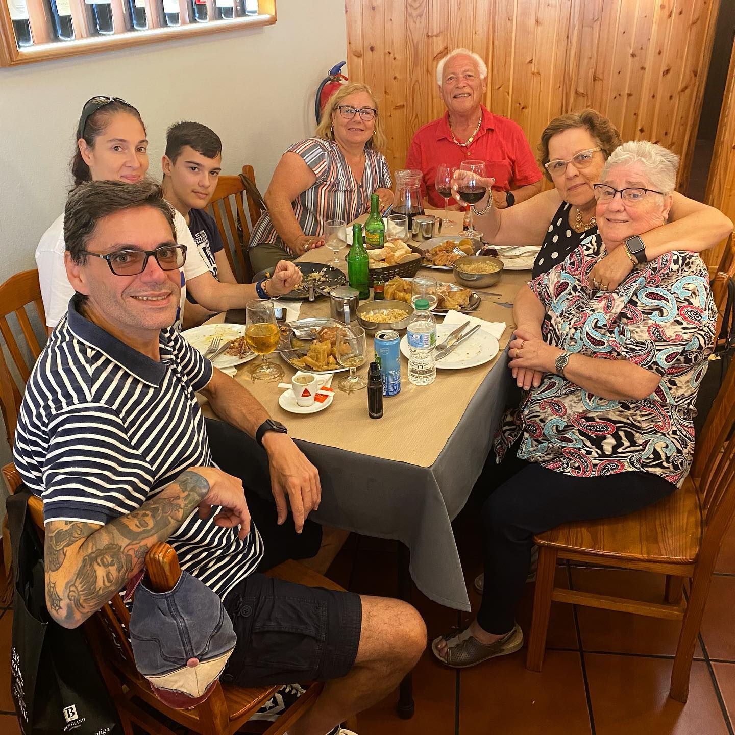 Having ‘cozido das furnas’ with family and friends