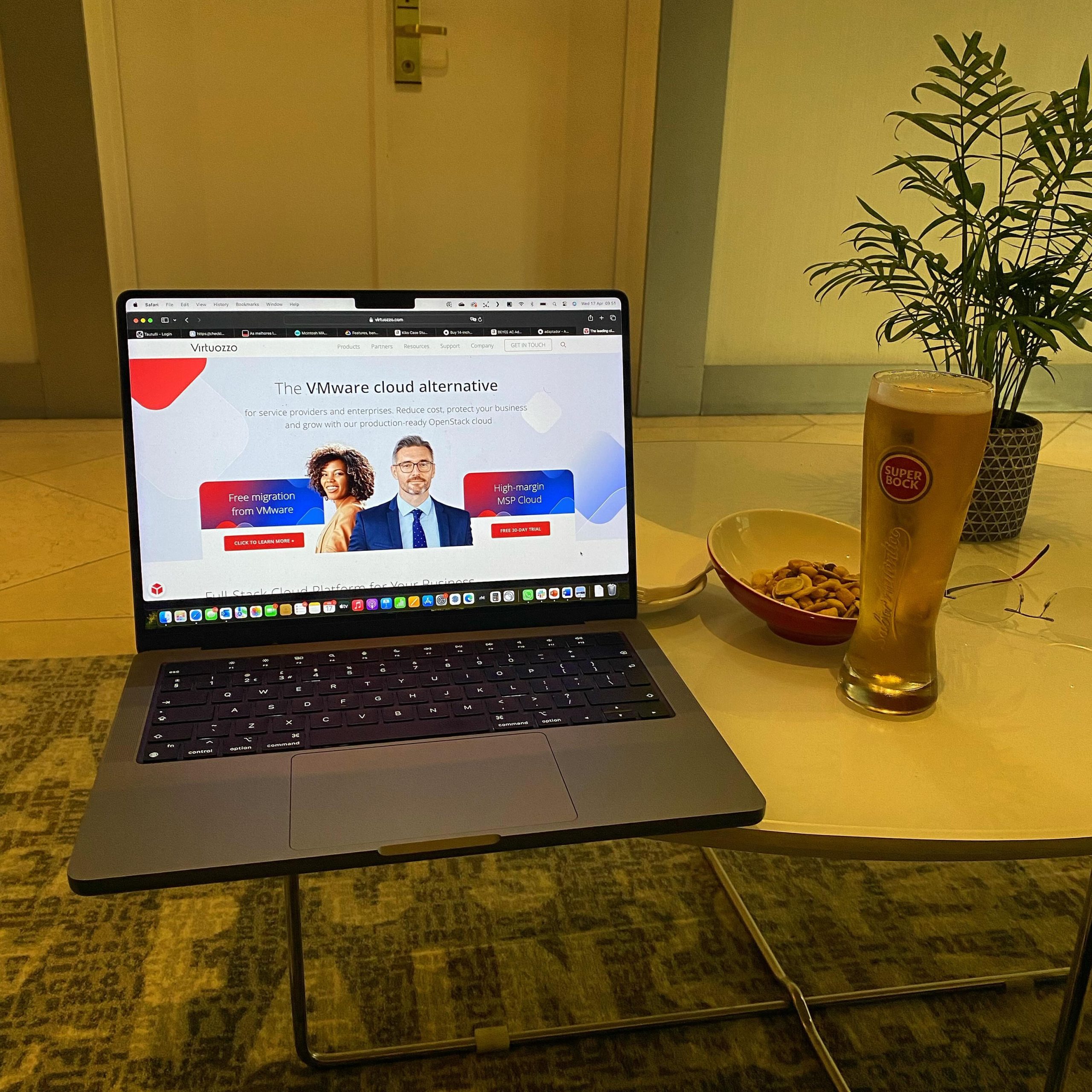 Working remotely today, I was asked if I was comfortable, jokingly I said “yeah, all it’s missing is a beer !” … well … 5 minutes later … #awesome #lisboa