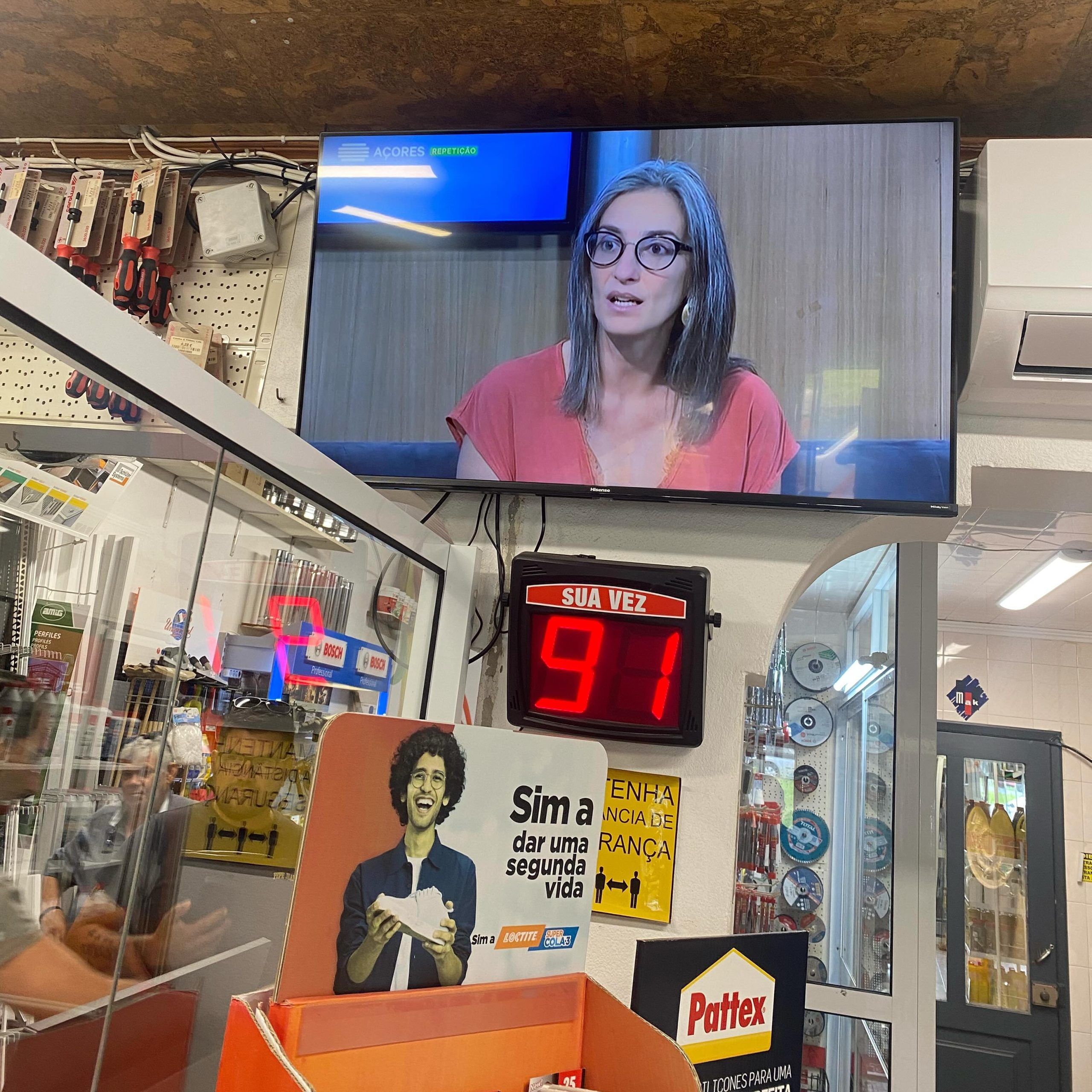 When you are at the hardware store buying materials and the GF is on TV speaking about emotional intelligence #proud