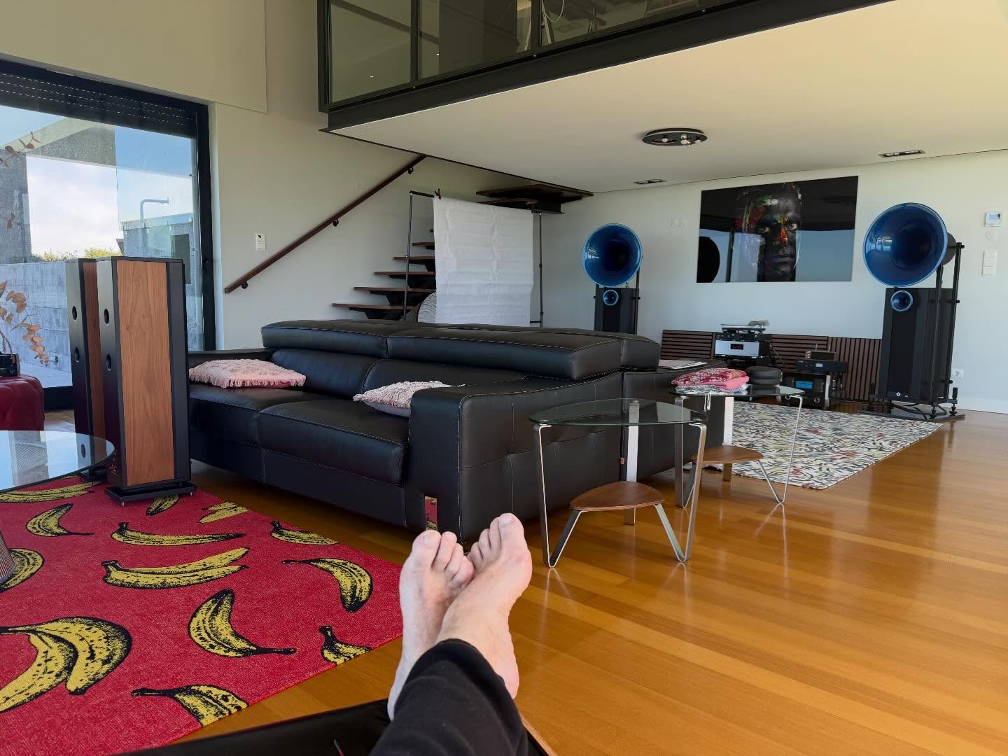 Relaxing on a Sunday afternoon #muisic