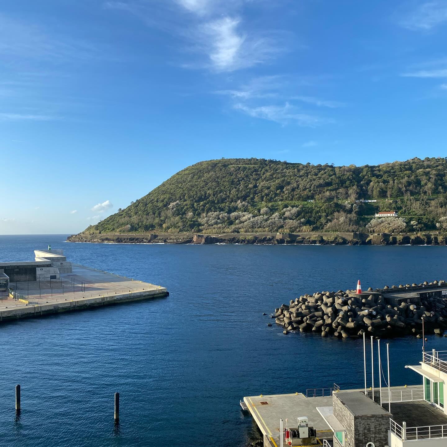 Vista do hotel em Angra